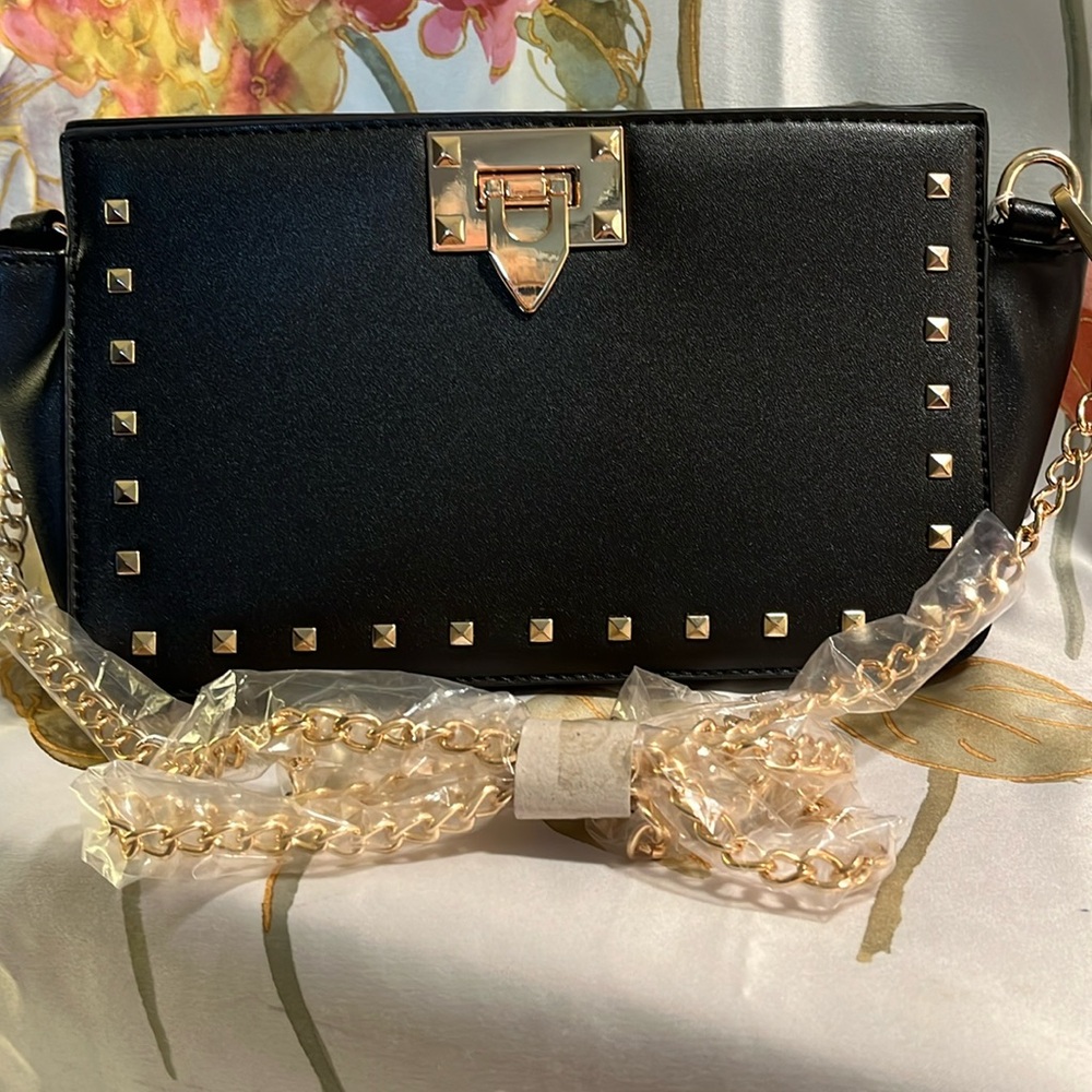 Hanna Grace Black Studded purse-NWT